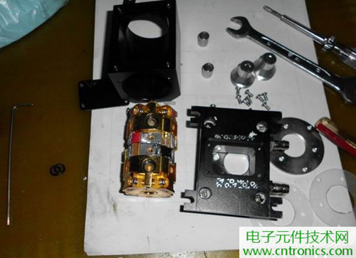 這貨一萬三？50W半導(dǎo)體激光模塊拆解