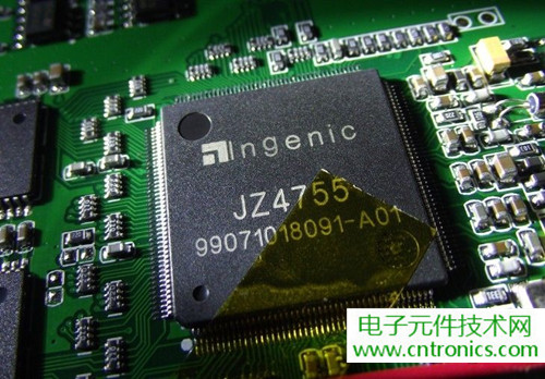 探秘電子紙！一款電紙書的電子墨水屏拆解