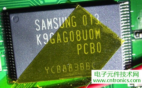 探秘電子紙！一款電紙書的電子墨水屏拆解