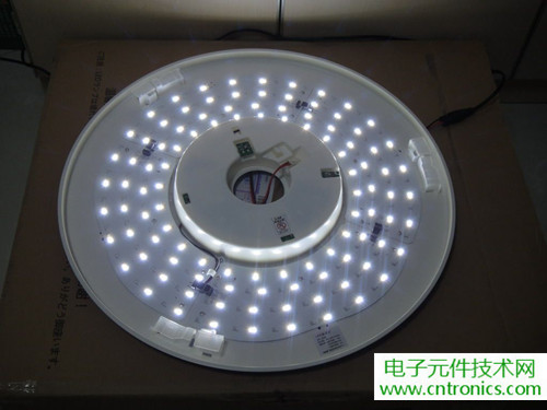 高端大氣上檔次！智能遙控調(diào)光LED吸頂燈拆解