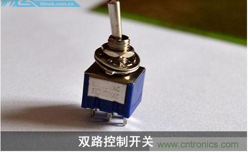 DIY：自制超炫音頻分配器，實(shí)現(xiàn)音箱共用