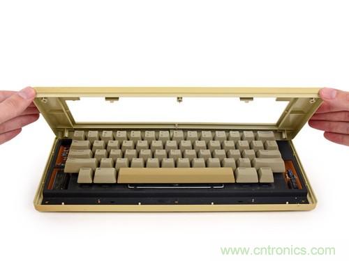 拆！古董級(jí)Macintosh 128K電腦