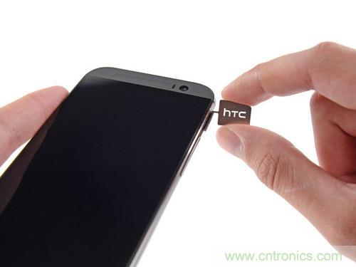 牛人強拆！新HTC One(M8)真機精密做工難修理