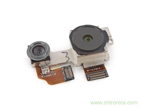 牛人強拆！新HTC One(M8)真機精密做工難修理