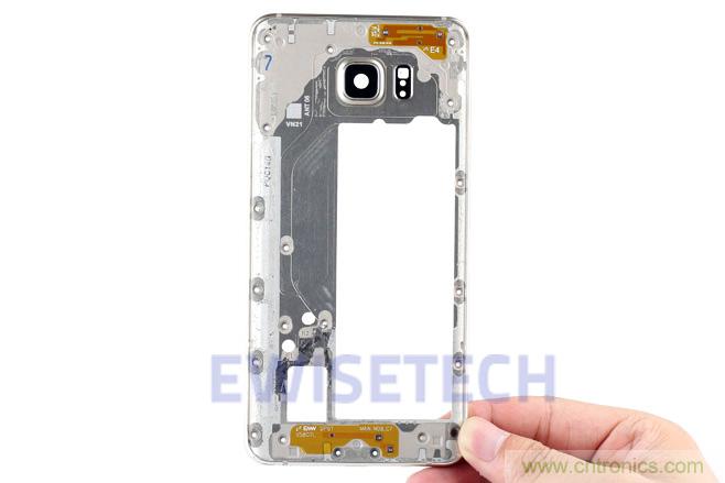 Galaxy Note5拆解，與S系列差距日漸模糊