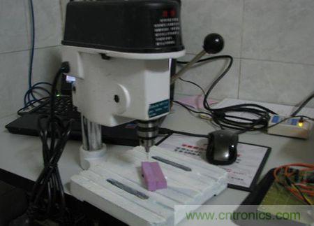 無(wú)人機(jī) DIY 制作全過程，酷得不要不要的！
