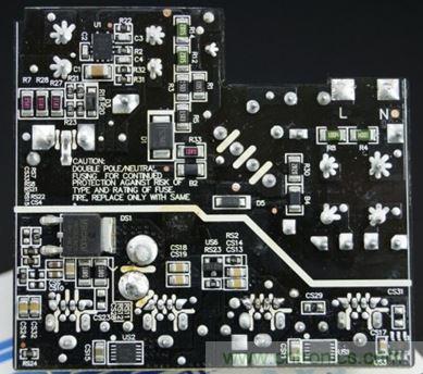 69元小米4口USB充電器詳細拆解，看完你也能DIY一個