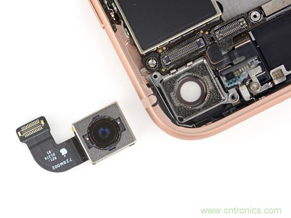 iPhone 8首拆：無線充電版本的iPhone 7？