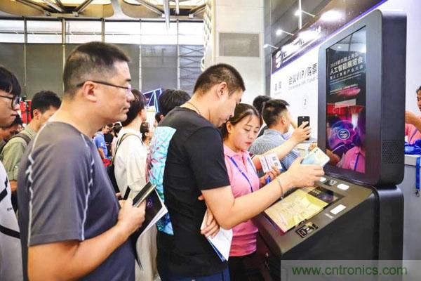 明年再見！“WAIE 2019第四屆上海國際人工智能展覽會(huì)暨人工智能產(chǎn)業(yè)大會(huì)”完美落幕！
