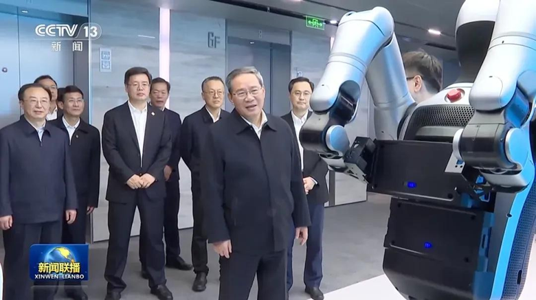 全球科技頂流！中國(guó)人形機(jī)器人軍團(tuán)海外CES圈粉后，4月CITE深圳續(xù)寫(xiě)精彩